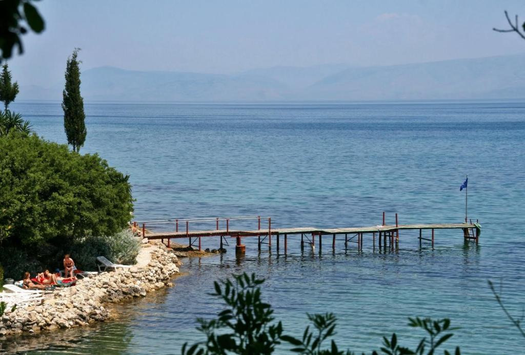 Hotel Helios Splendid Mpoukaris Dış mekan fotoğraf