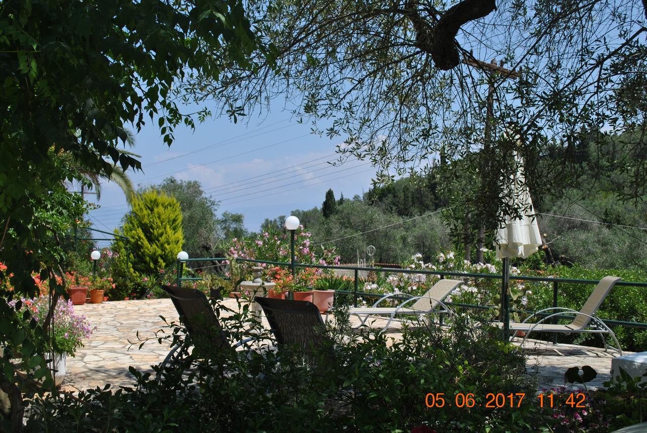 Hotel Helios Splendid Mpoukaris Dış mekan fotoğraf